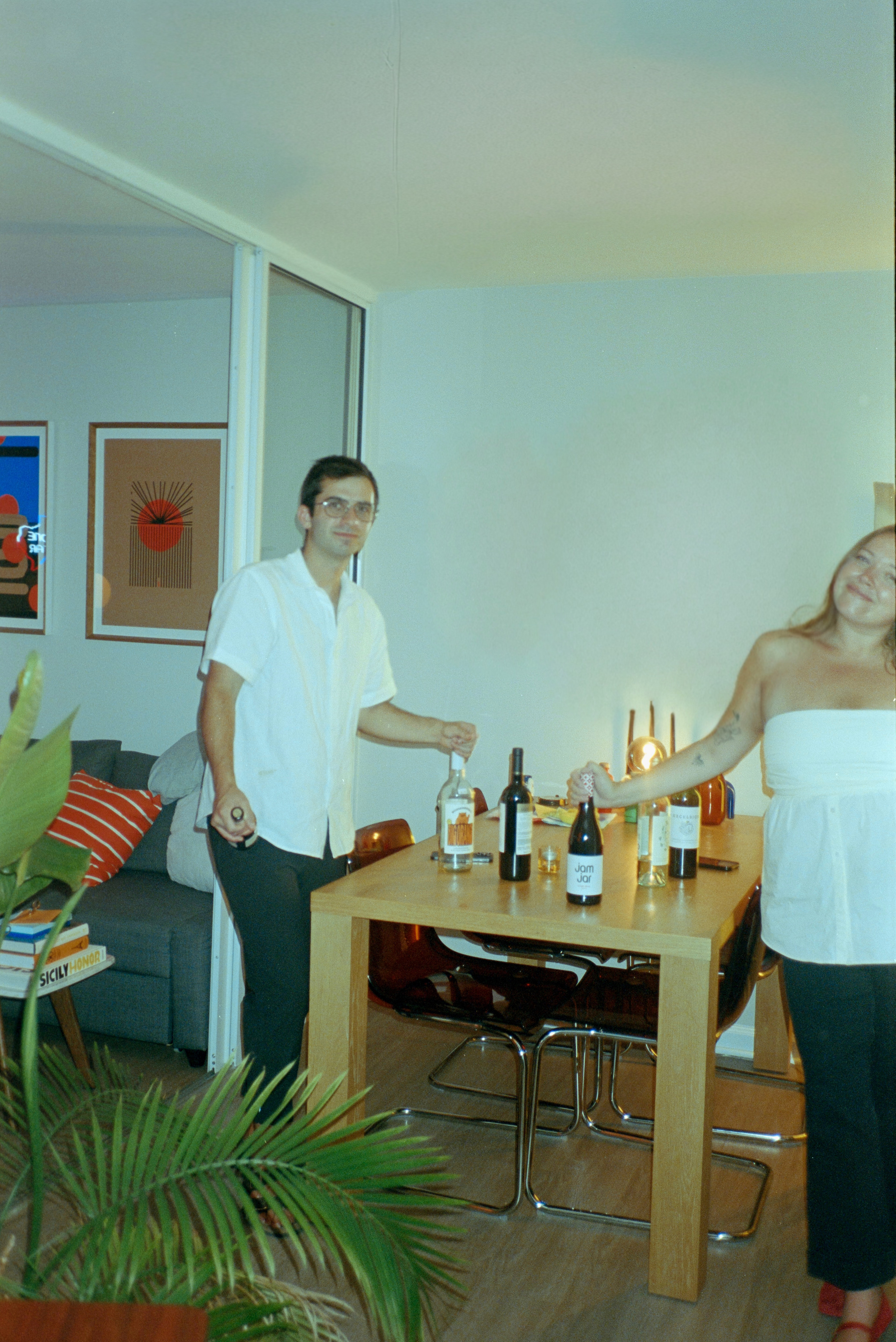 EMRY wine bar